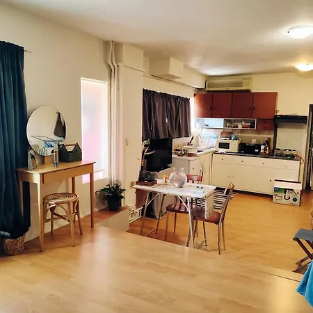 Lovely Small *