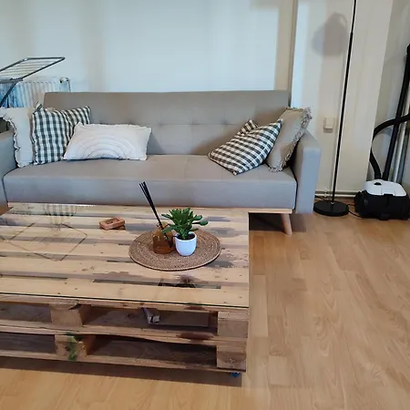 Apartment Lovely Small